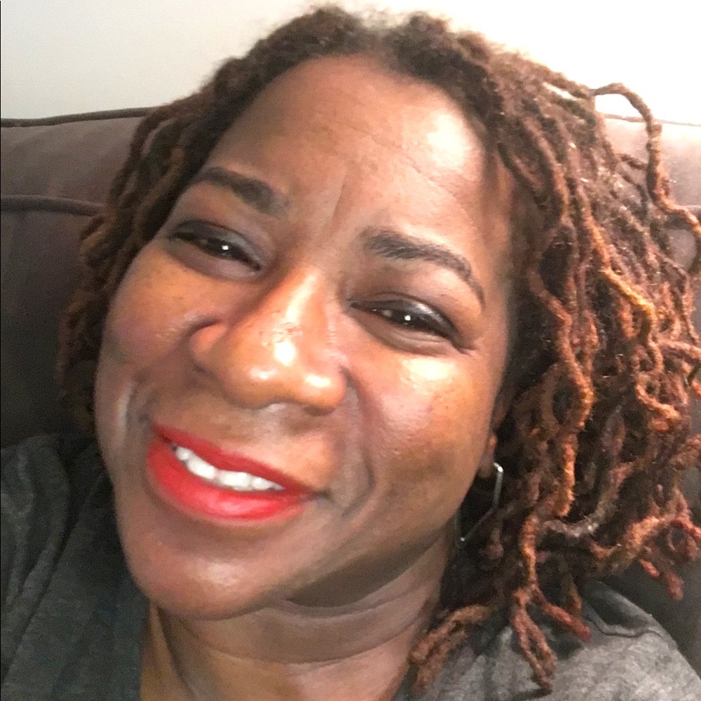 Meet your Posher, Donna